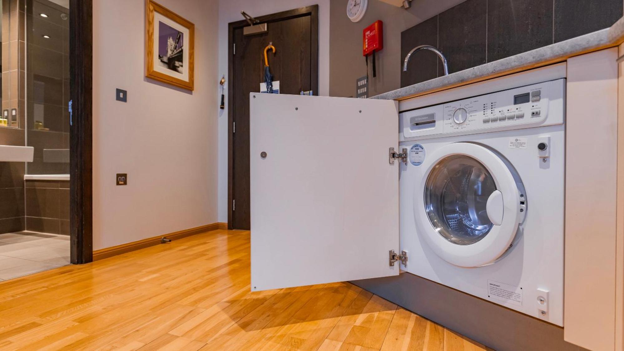 Cannon Street Serviced Apartments By Lovelystay London Exterior photo
