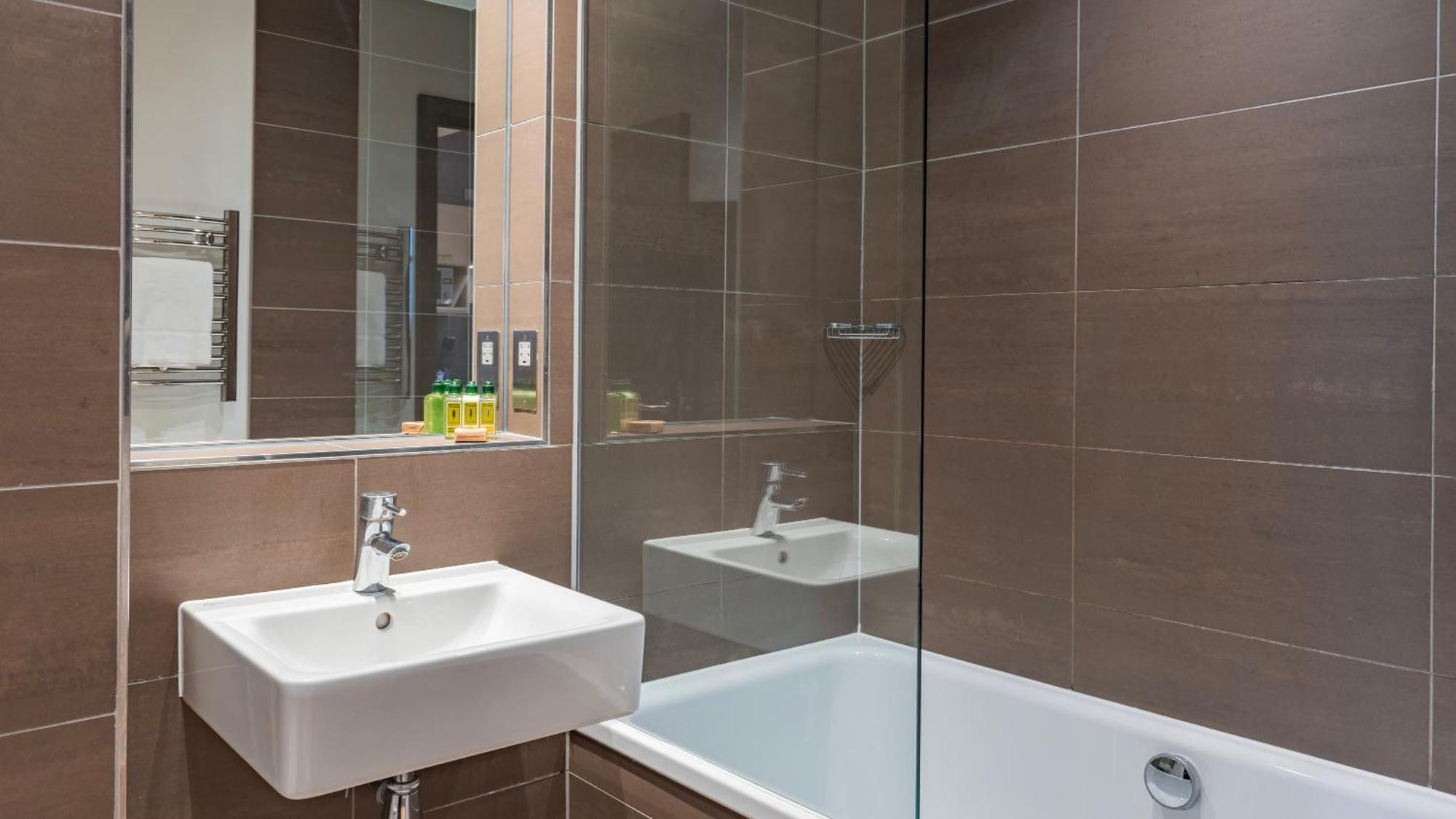 Cannon Street Serviced Apartments By Lovelystay London Exterior photo