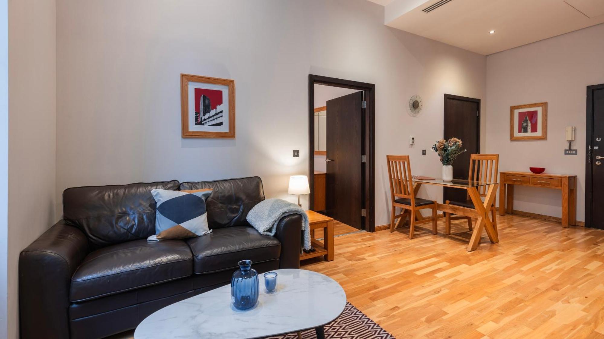 Cannon Street Serviced Apartments By Lovelystay London Exterior photo